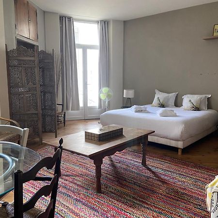 Appartements En Centre Ville De Bordeaux Exterior photo