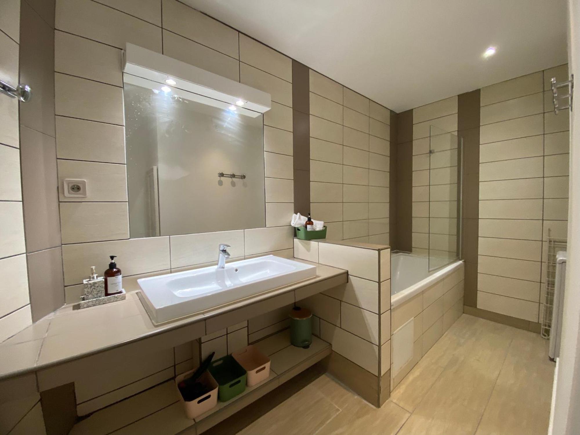 Appartements En Centre Ville De Bordeaux Exterior photo